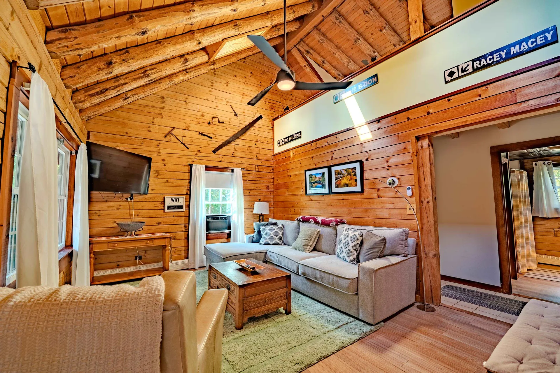 8 Louis Lane Lincoln NH 03251