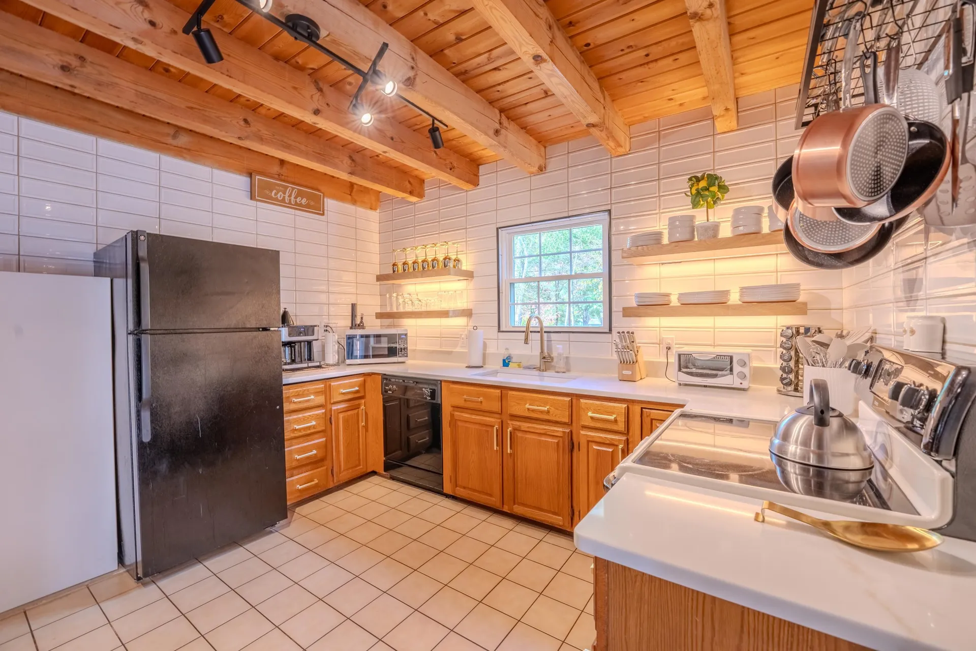 8 Louis Lane Lincoln NH 03251