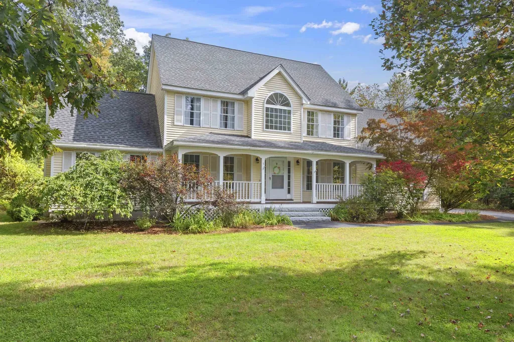5 Springfield Circle Merrimack NH 03054