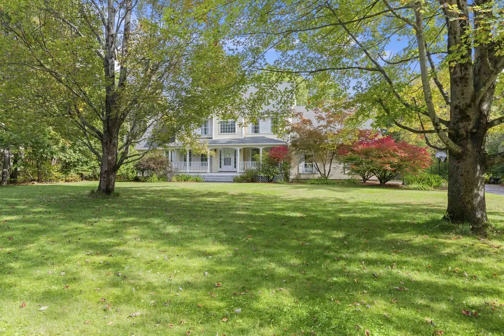 5 Springfield Circle Merrimack NH 03054