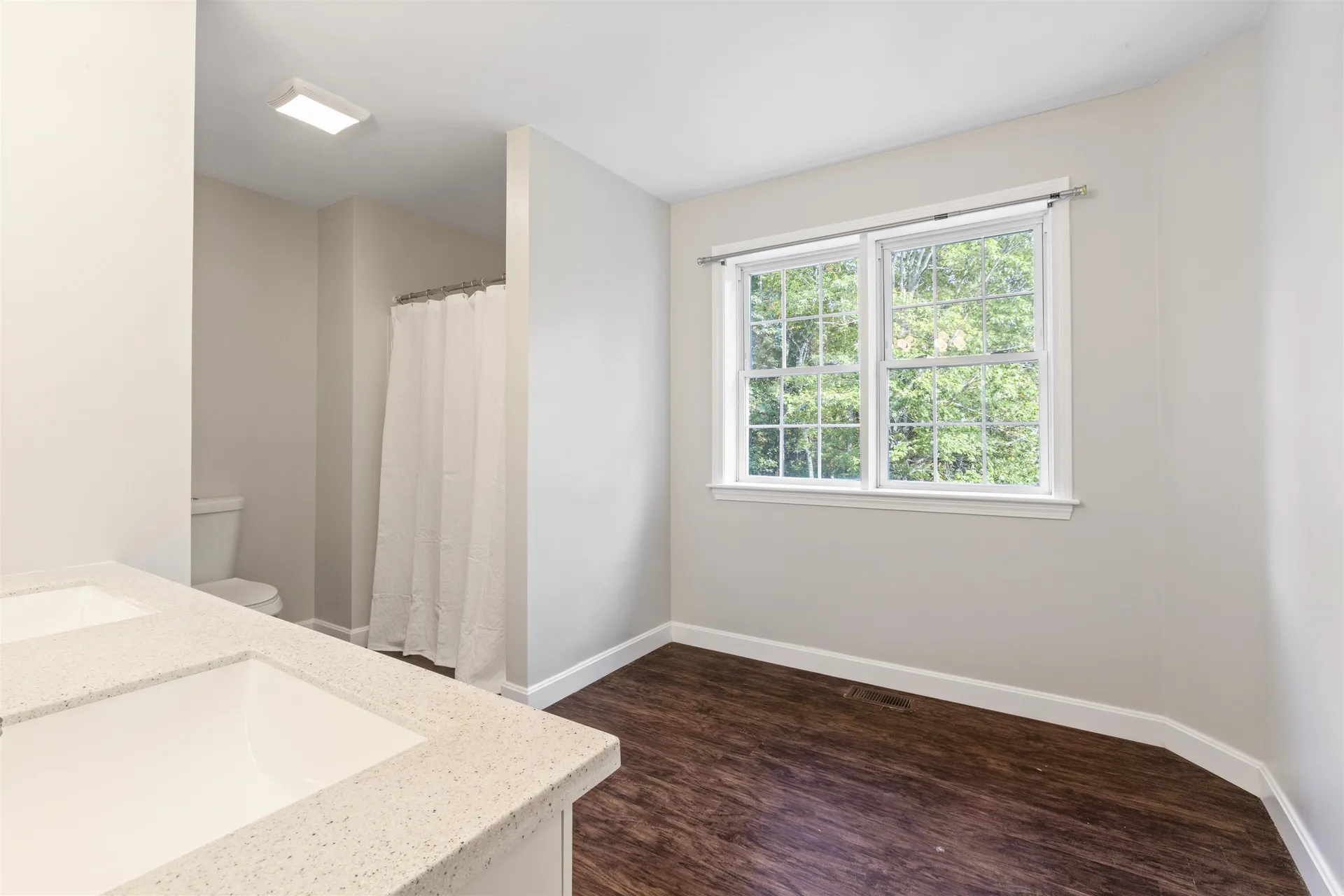5 Springfield Circle Merrimack NH 03054