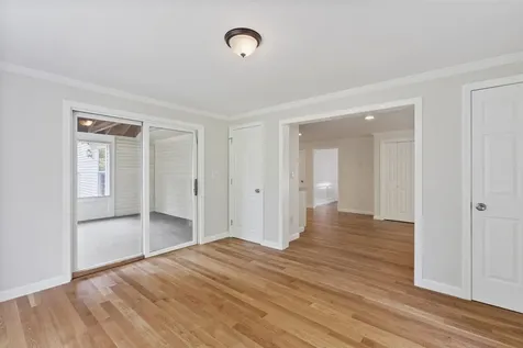 5 Springfield Circle Merrimack NH 03054