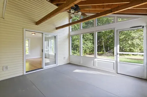 5 Springfield Circle Merrimack NH 03054