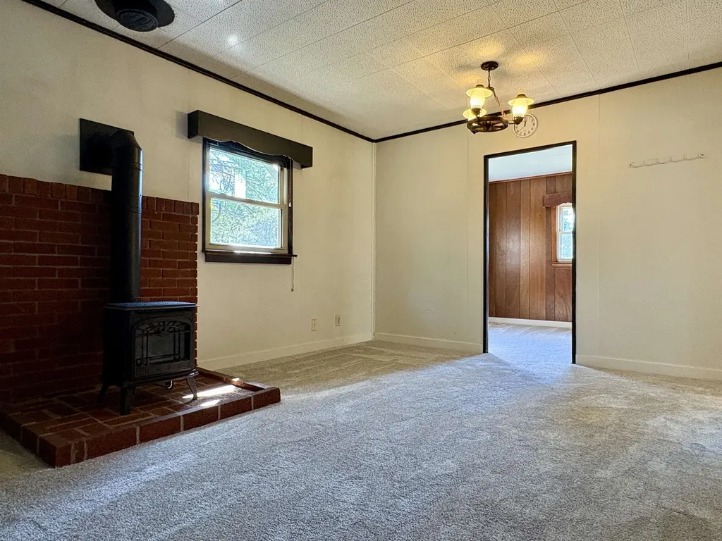 161 N. Main Street Lebanon NH 03784