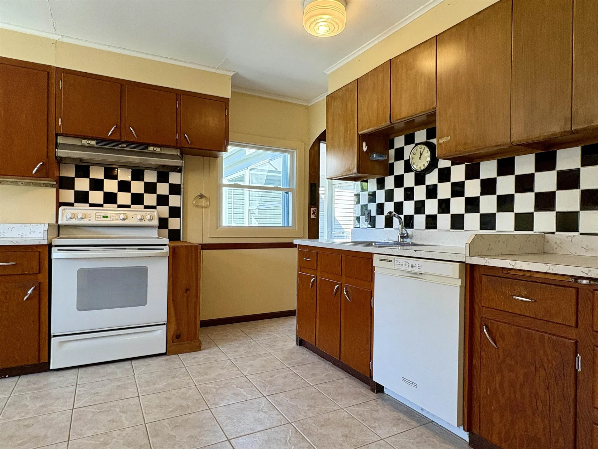 161 N. Main Street Lebanon NH 03784