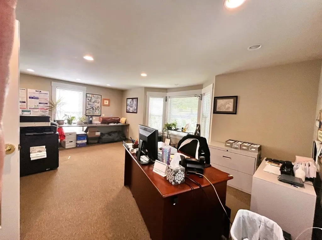 214 N State Street Concord NH 03301