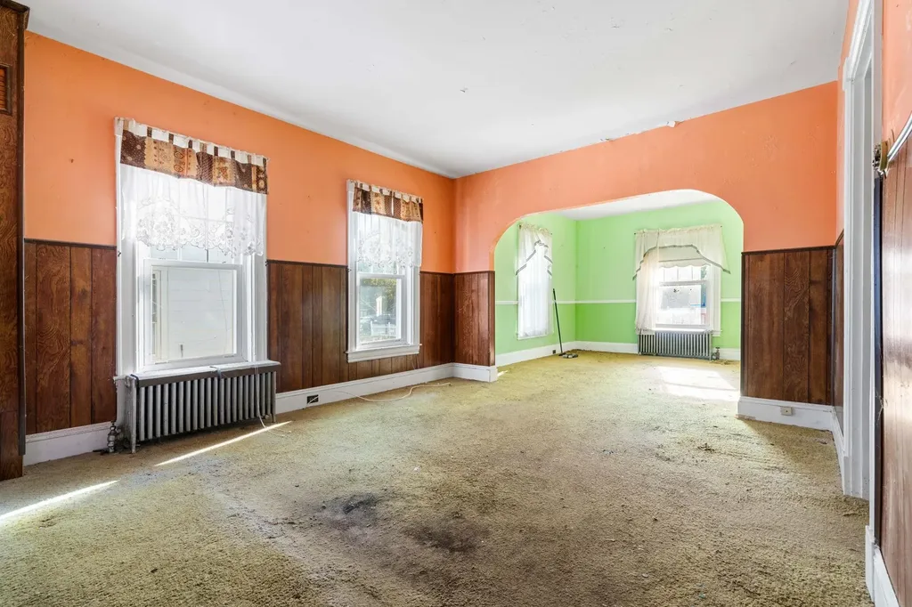 10 Hayes Avenue Manchester NH 03103