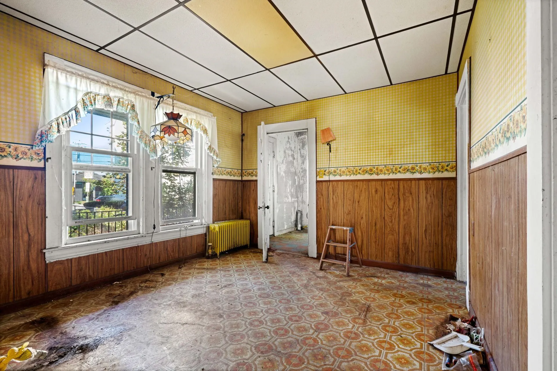 10 Hayes Avenue Manchester NH 03103