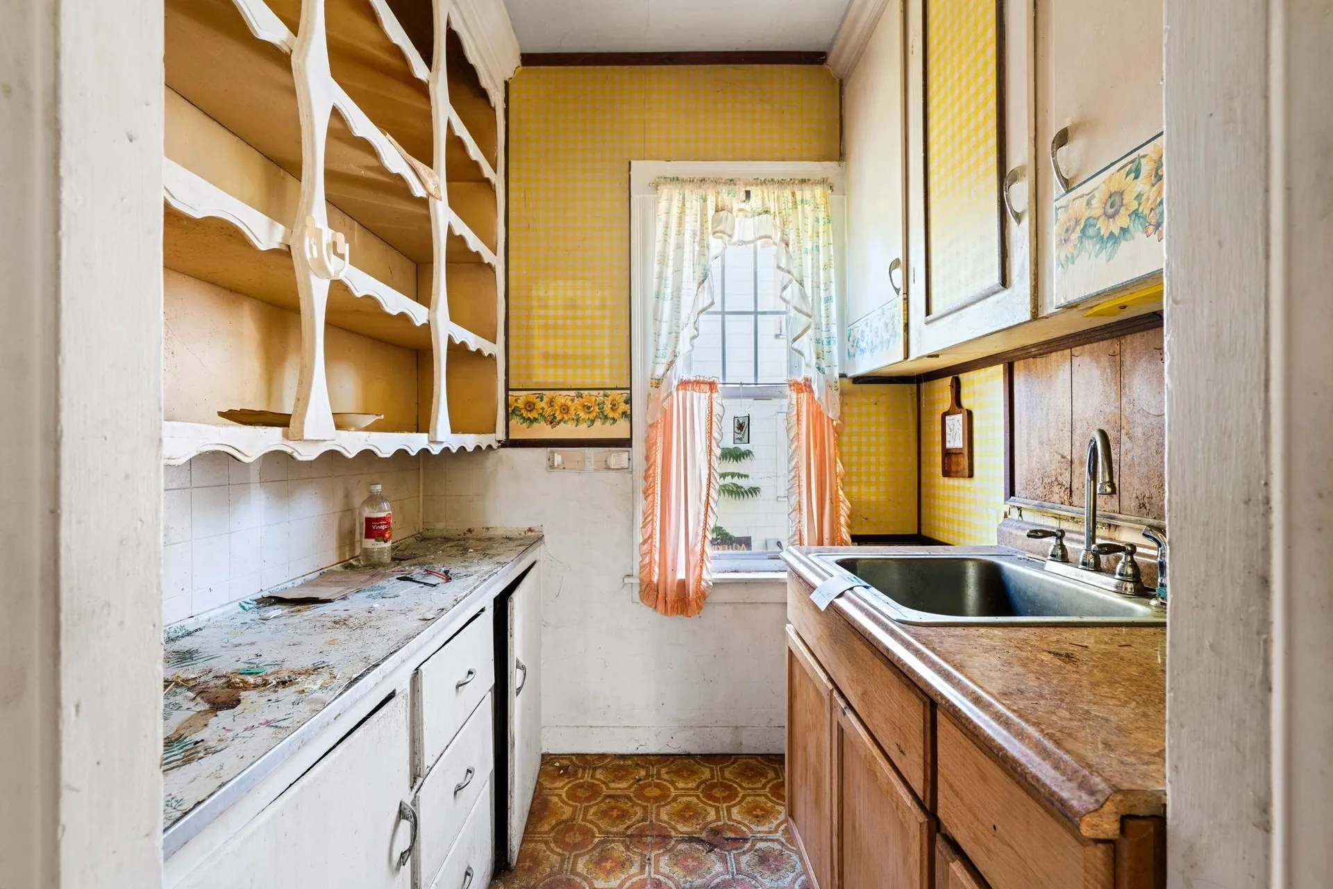 10 Hayes Avenue Manchester NH 03103