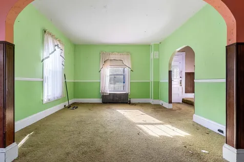 10 Hayes Avenue Manchester NH 03103