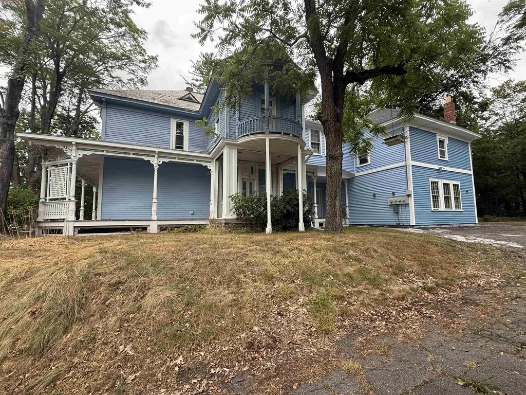 28 Harrison Street Laconia NH 03246