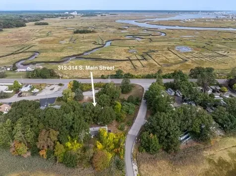 312 S Main Street Seabrook NH 03874