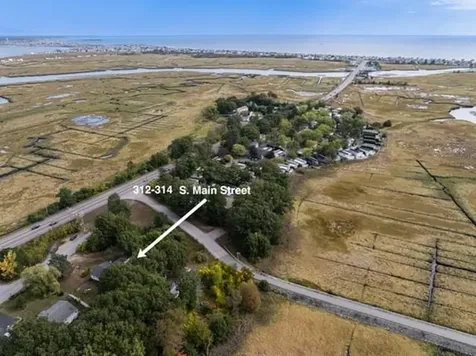 312 S Main Street Seabrook NH 03874