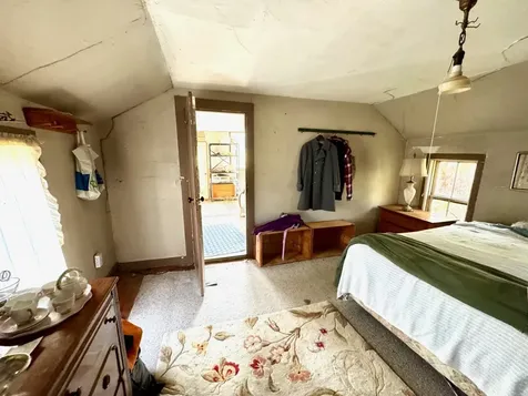 89 Route 12 Hartland VT 05048