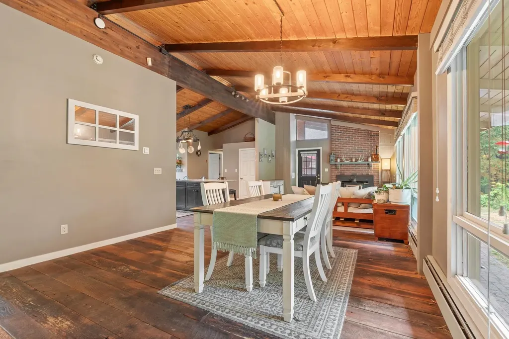 4 Trow Road Mont Vernon NH 03057