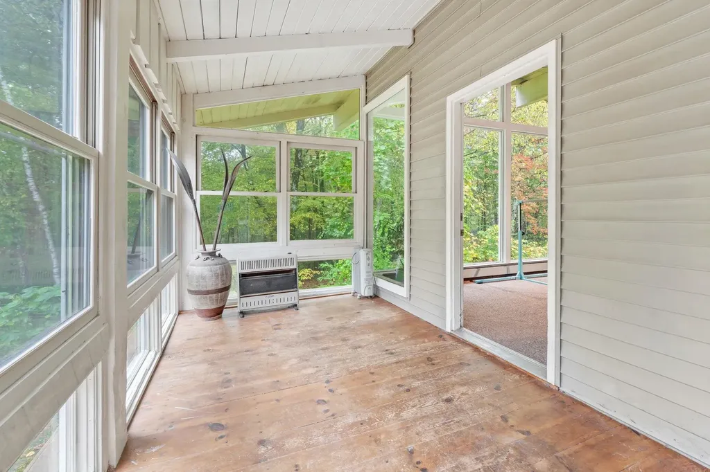 4 Trow Road Mont Vernon NH 03057