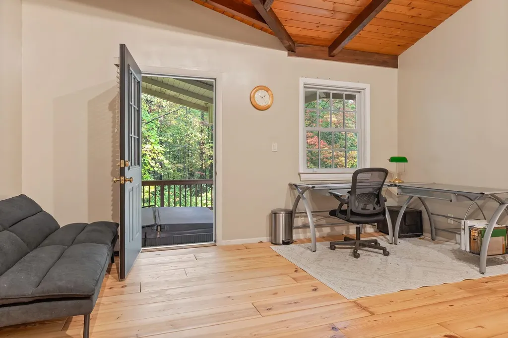 4 Trow Road Mont Vernon NH 03057