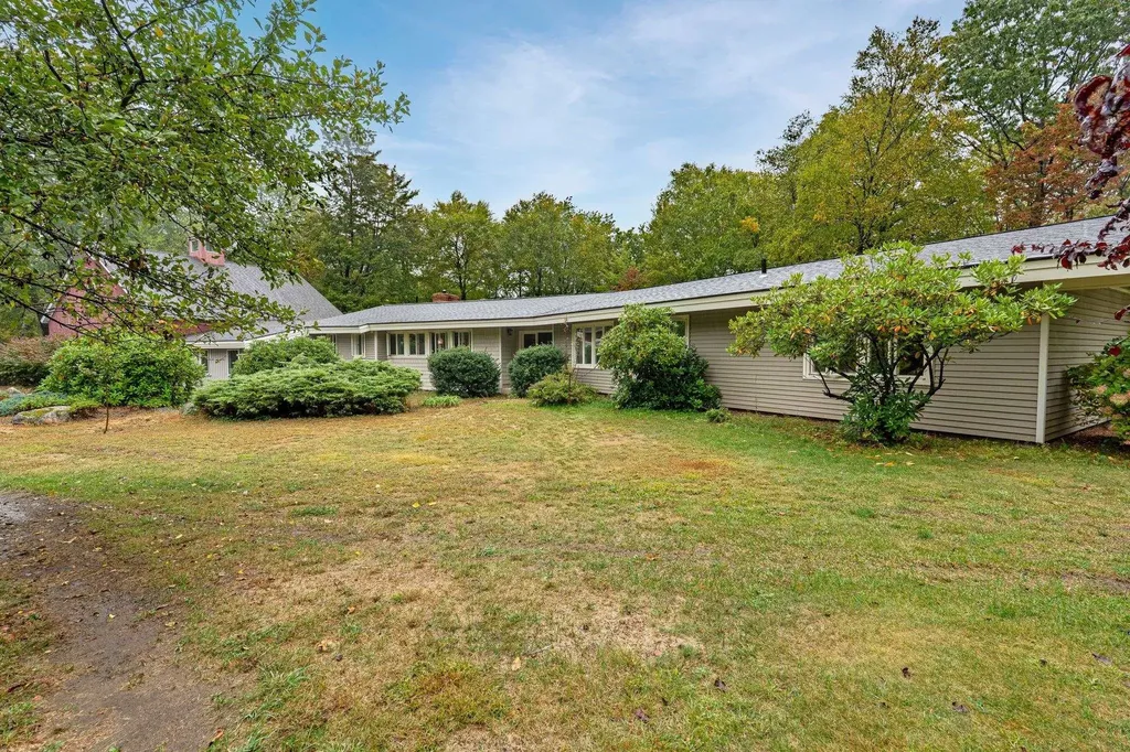 4 Trow Road Mont Vernon NH 03057