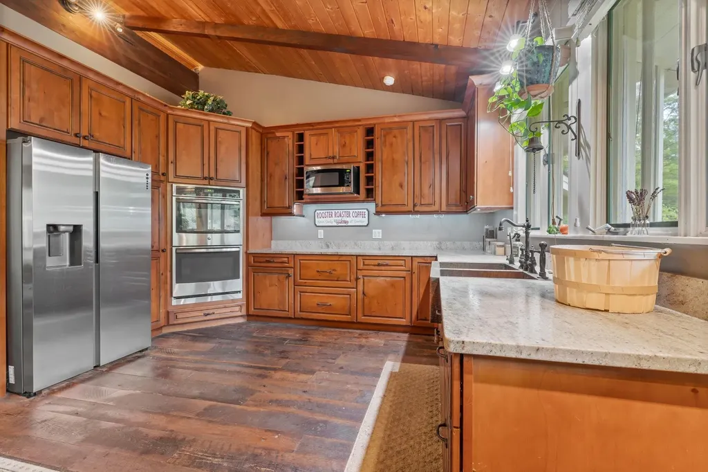 4 Trow Road Mont Vernon NH 03057