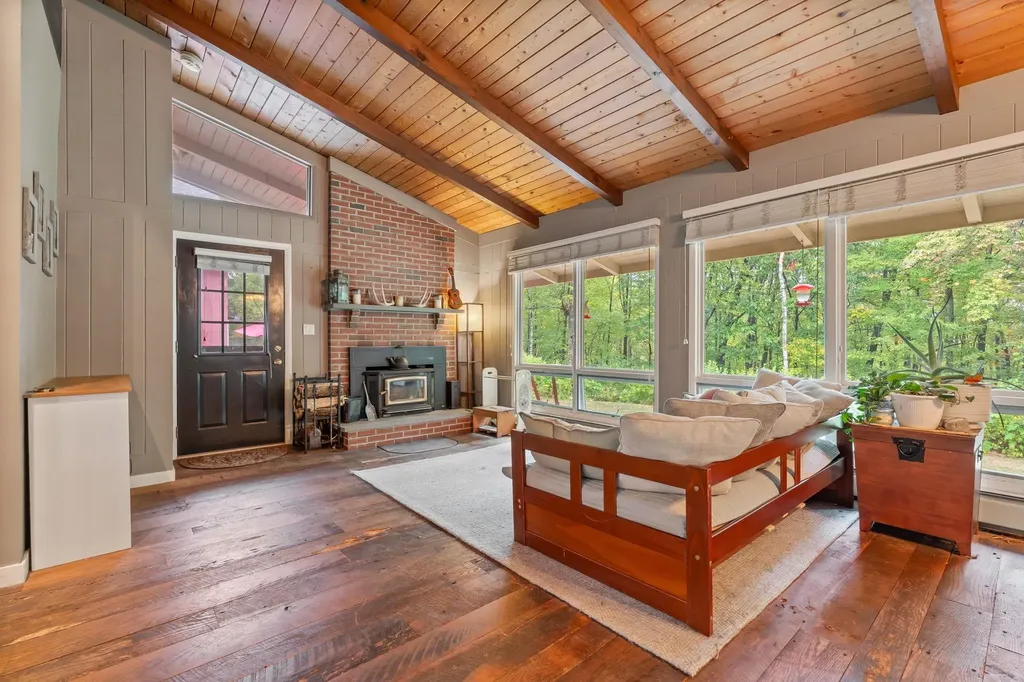 4 Trow Road Mont Vernon NH 03057