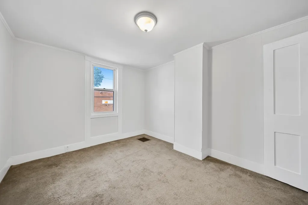 208 Main Street Somersworth NH 03825