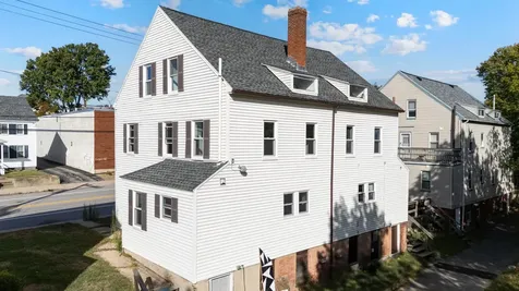 208 Main Street Somersworth NH 03825