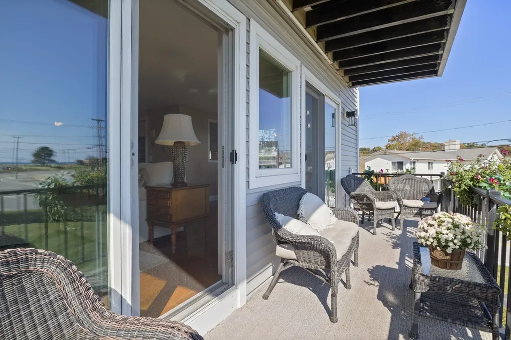 190 Kings Highway Hampton NH 03842