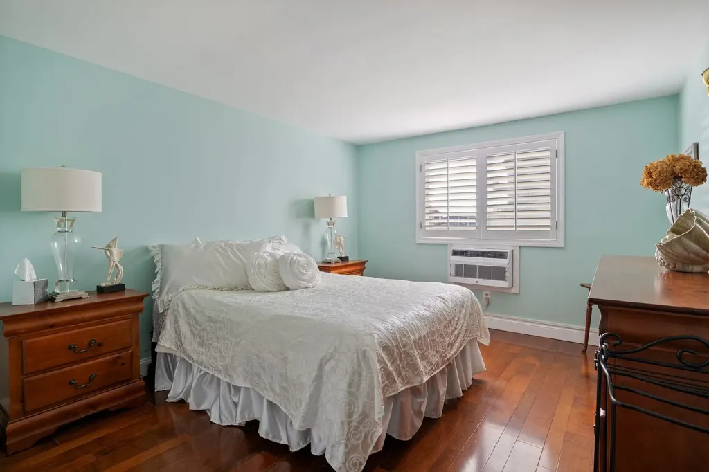 190 Kings Highway Hampton NH 03842