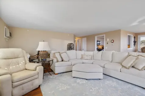 190 Kings Highway Hampton NH 03842