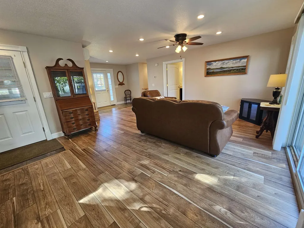 184 Jackson Street Newport City VT 05855