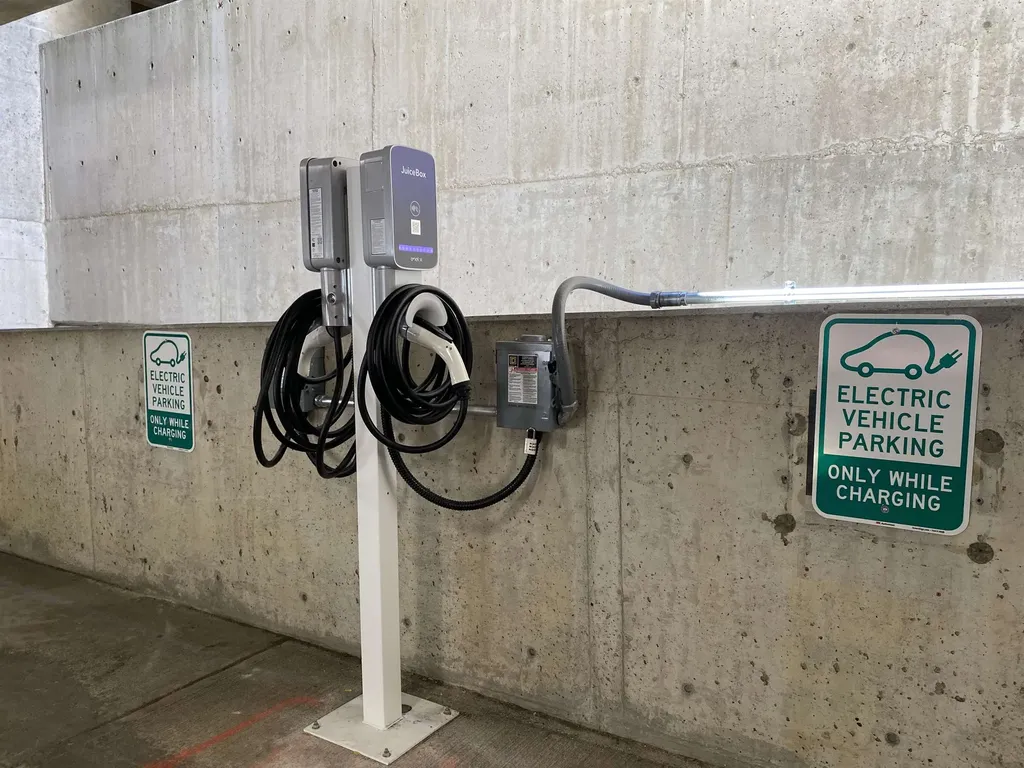 66 Hanover Street Manchester NH 03101