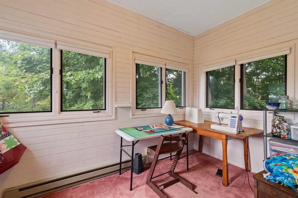 26 Lincoln Street Essex Junction VT 05452