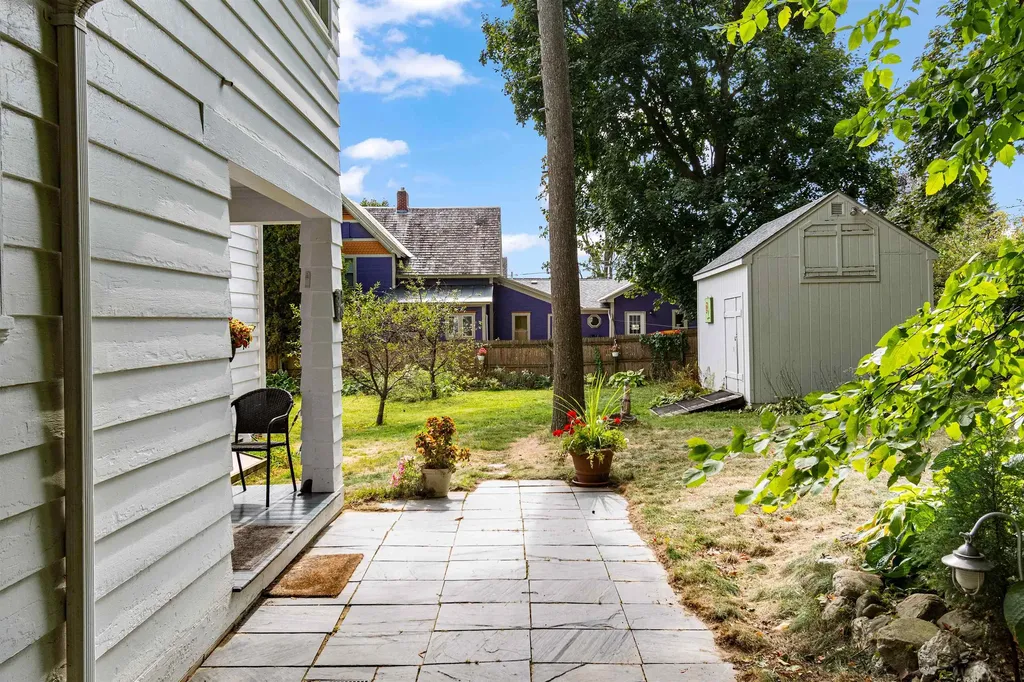 26 Lincoln Street Essex Junction VT 05452