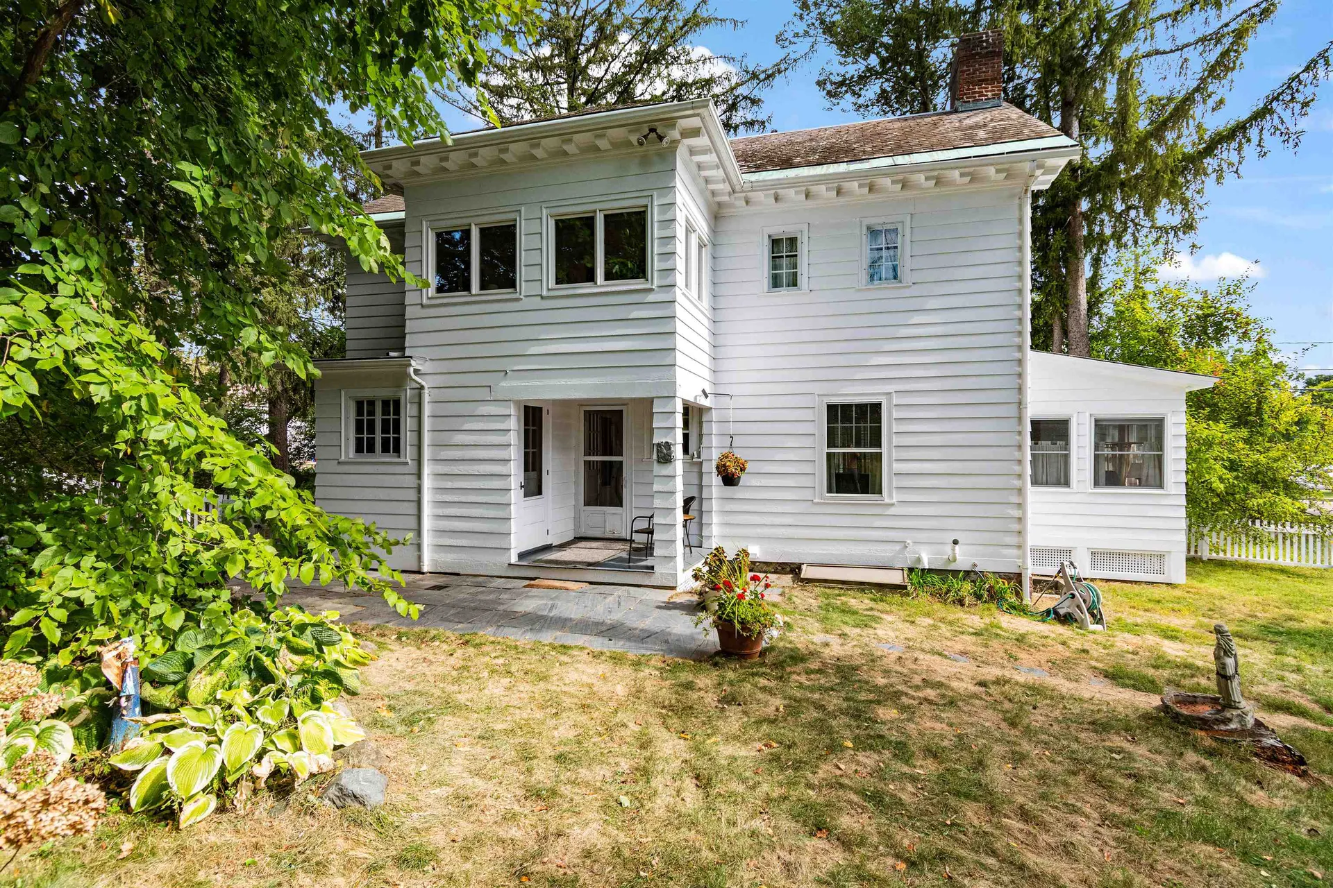 26 Lincoln Street Essex Junction VT 05452