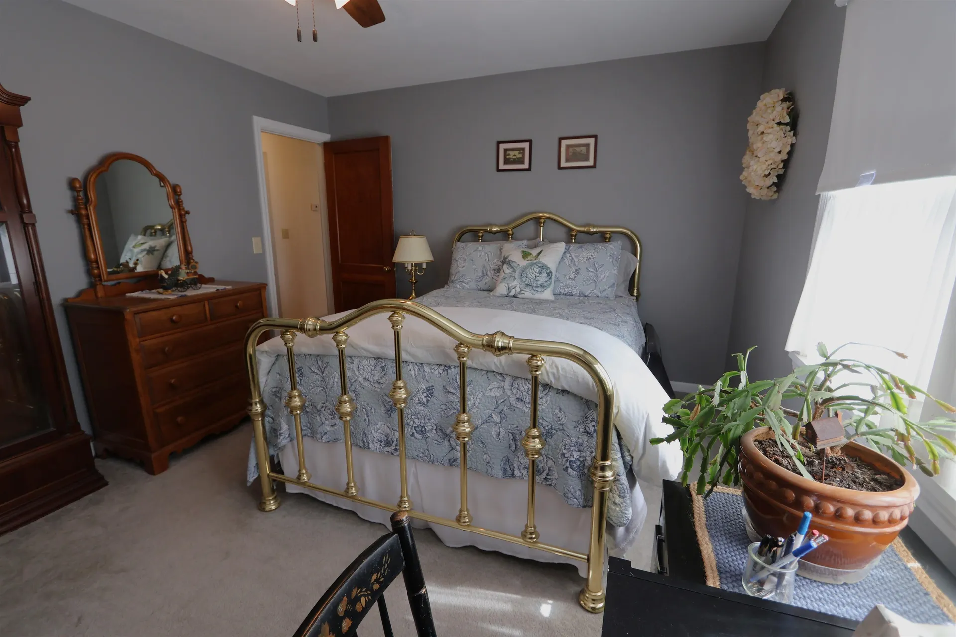 43 Main Avenue South Hampton NH 03827