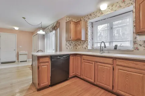 4 Jared Circle Nashua NH 03063