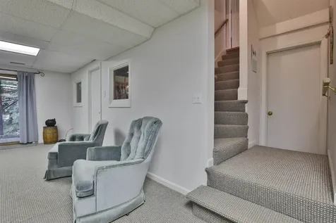 4 Jared Circle Nashua NH 03063