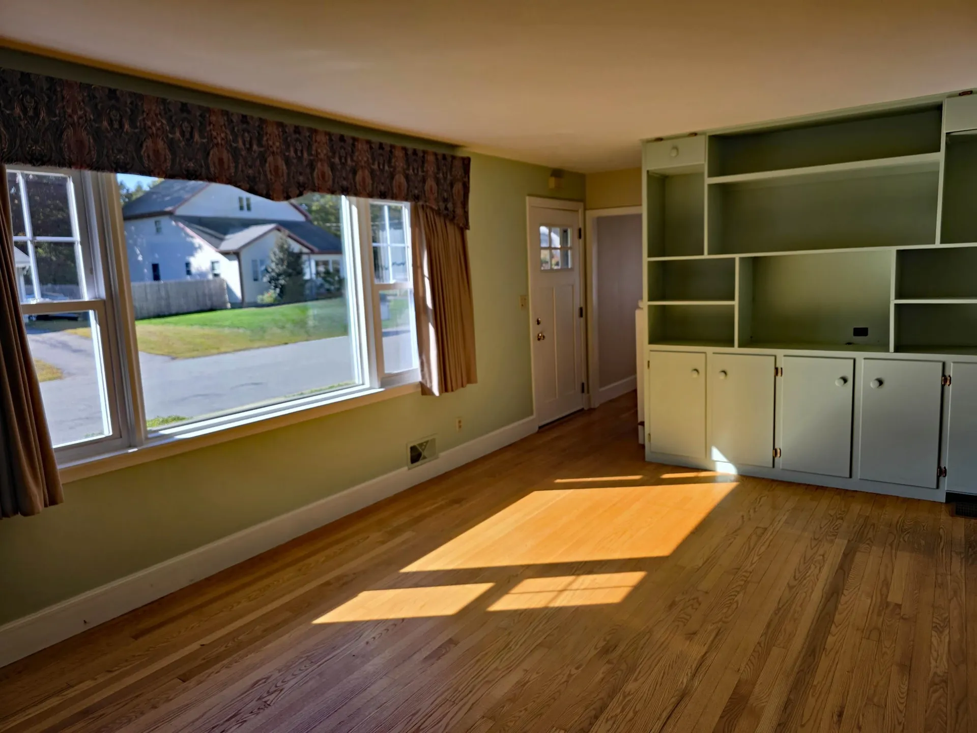 15 Laurel Street Brattleboro VT 05301