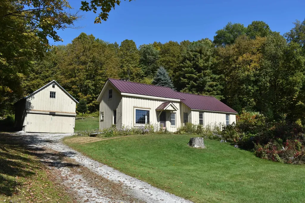 194 Wood Lane Brandon VT 05733