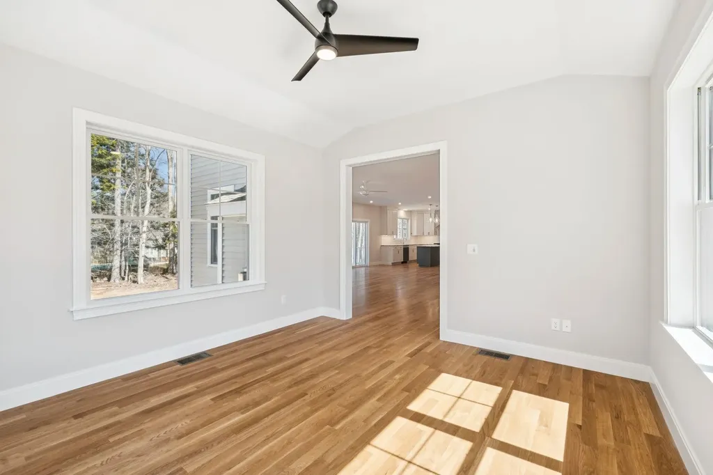 12 Washburn Farm Lane Kittery ME 03905