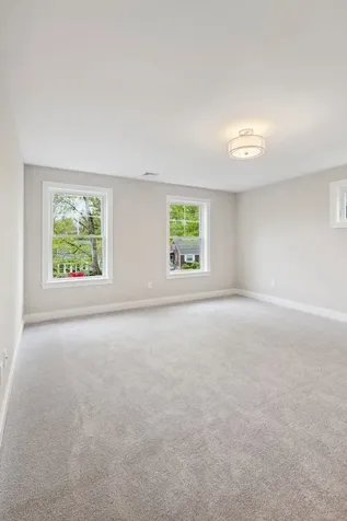 12 Washburn Farm Lane Kittery ME 03905