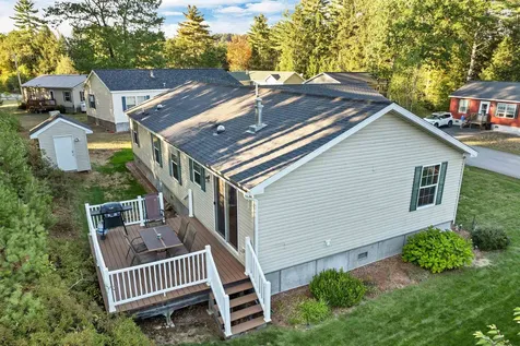 14 Mansfield Woods Way New Hampton NH 03256