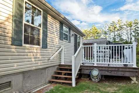 14 Mansfield Woods Way New Hampton NH 03256