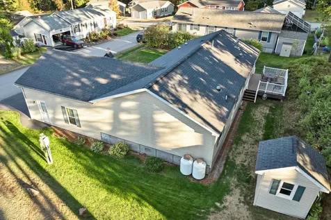 14 Mansfield Woods Way New Hampton NH 03256