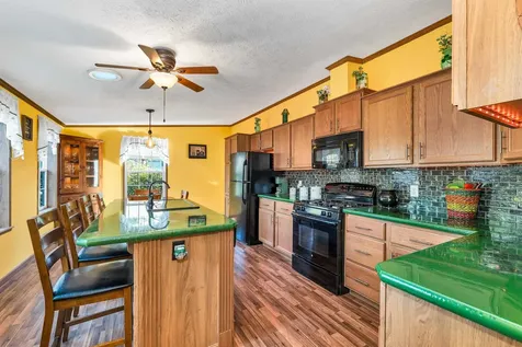 14 Mansfield Woods Way New Hampton NH 03256