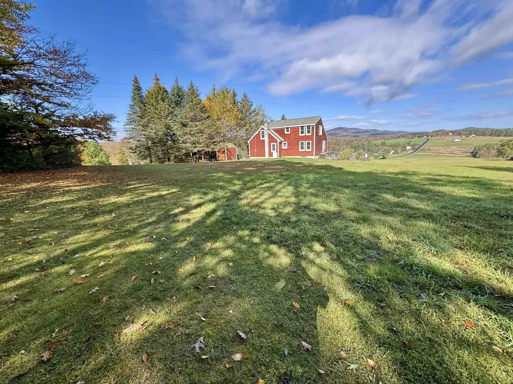 9 Henderson Drive Ryegate VT 05069