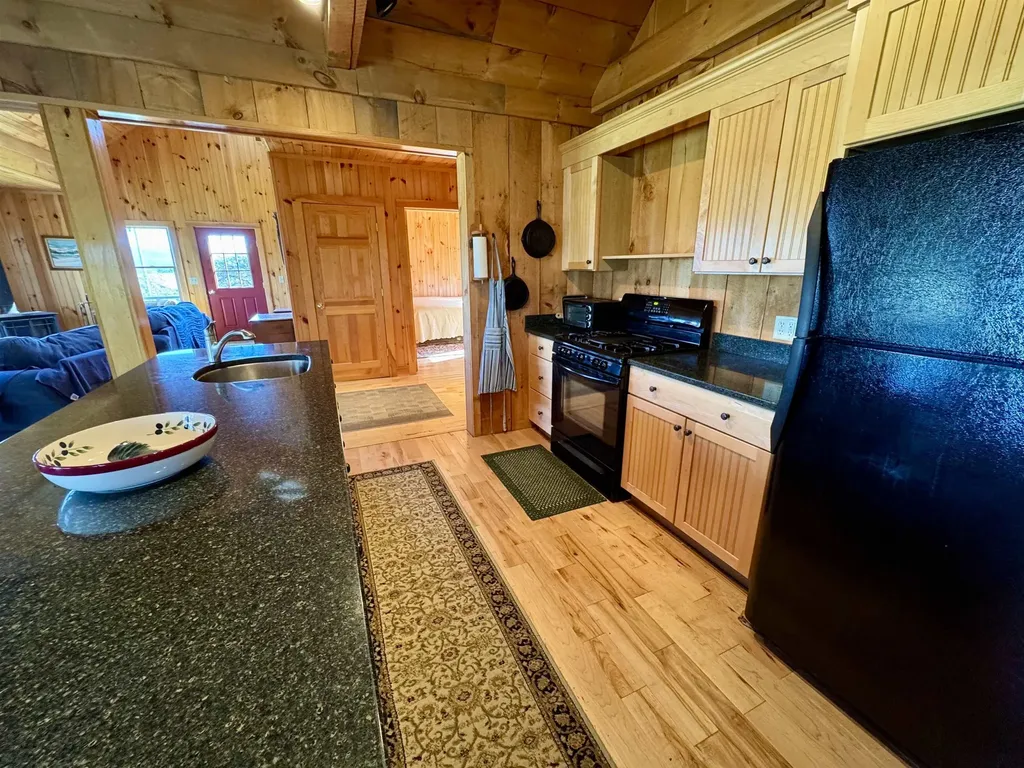 9 Henderson Drive Ryegate VT 05069