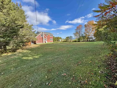 9 Henderson Drive Ryegate VT 05069