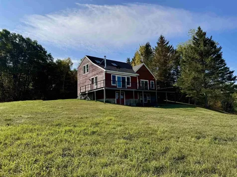 9 Henderson Drive Ryegate VT 05069