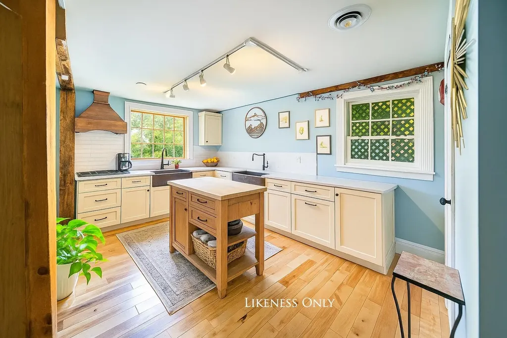 5677 Main Street Waitsfield VT 05673